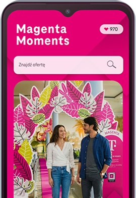 Smartfon wyświetlający aplikację Mój T-Mobile na różowym tle z dekoracyjnymi wzorami w kształcie diamentów